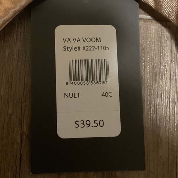 NWT Frederick’s of Hollywood Va Va Voom Satin Full Figure Bra.  Size 40 C - Picture 7 of 7